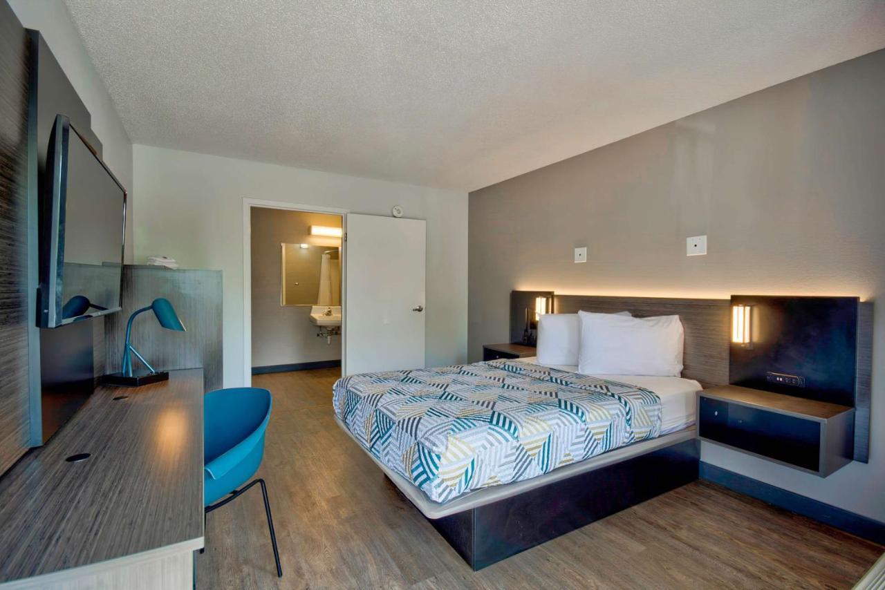 Motel 6-Warren, Mi - Detroit East ภายนอก รูปภาพ