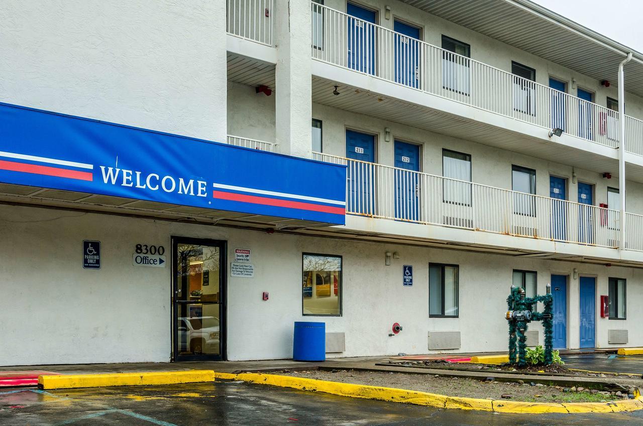 Motel 6-Warren, Mi - Detroit East ภายนอก รูปภาพ